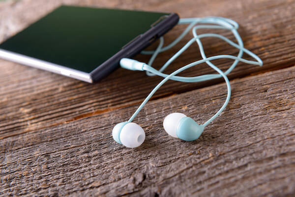 Pandora Amps Up Marketing Strategy with Artist Messaging