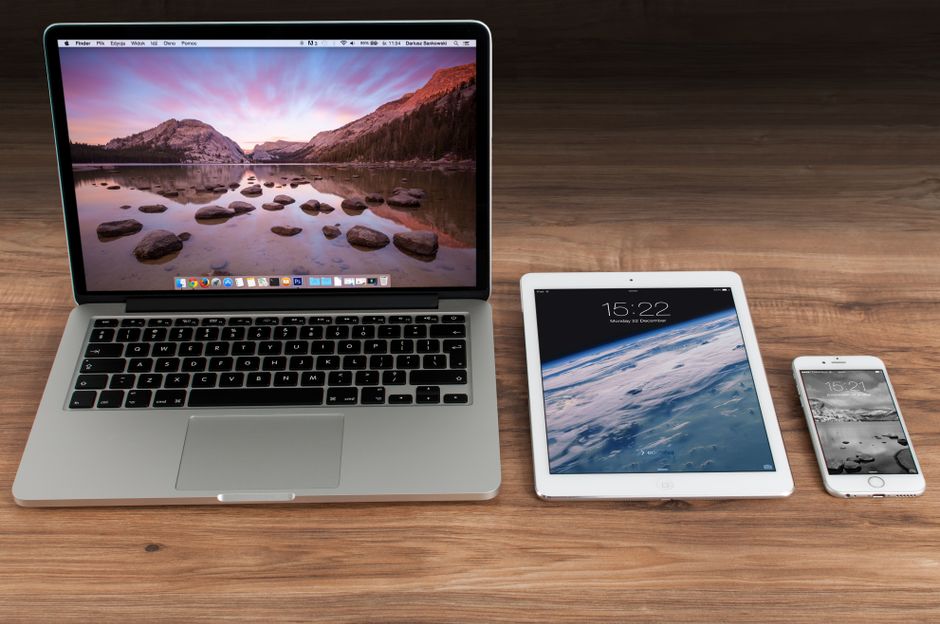 responsive website layout across smartphone tablet and desktop